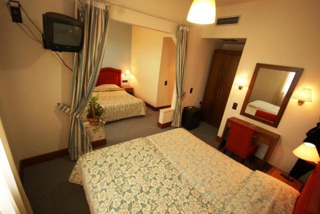 Hotel Elvetia Karpenísion Habitación foto