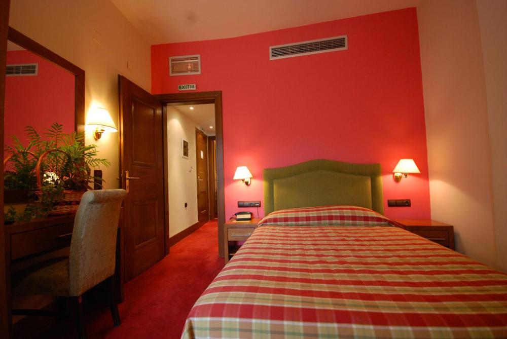 Hotel Elvetia Karpenísion Habitación foto